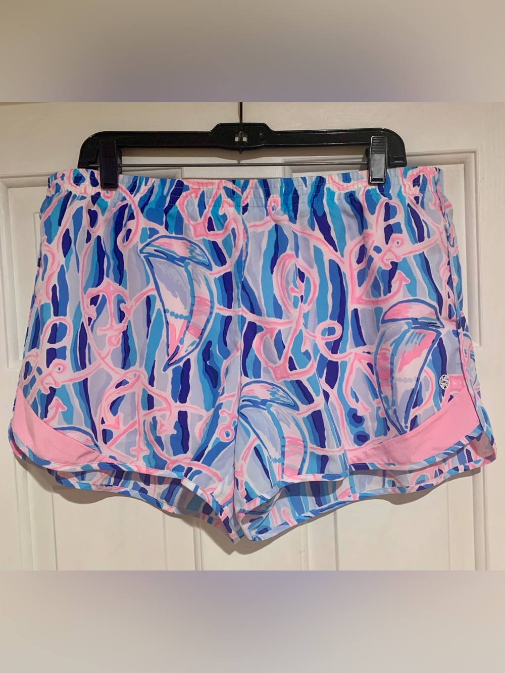 Lilly Pulitzer Luxletic Blue & Pink Ocean Trail Athletic Shorts XL